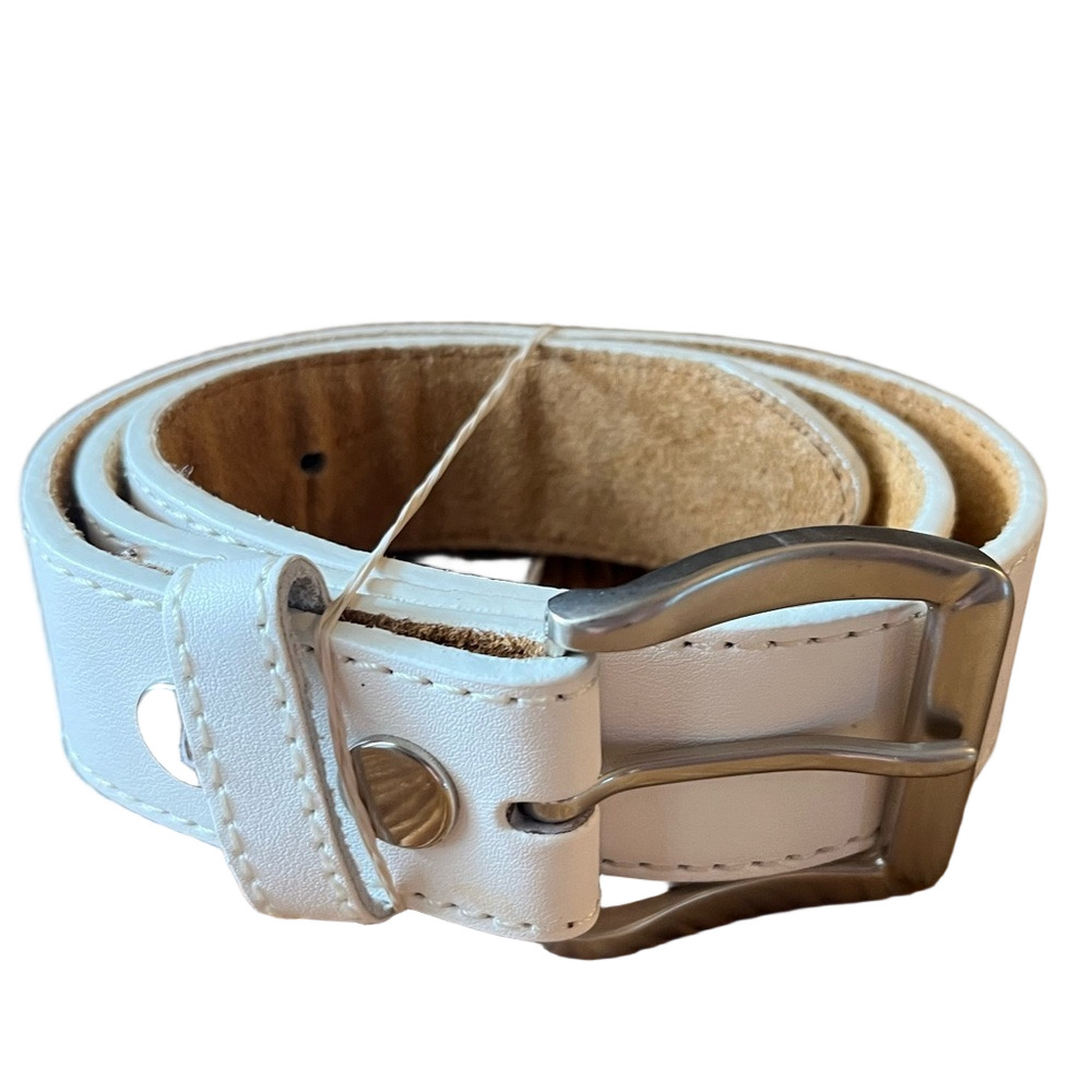 White leather belt with silver buckle unisex size 32